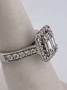 CERTIFIED 14K WHITE GOLD DIAMOND RING