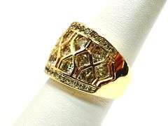 Gorgeous 14 Kt Gold Plate 275 Cttw Simulated Diamond Ring