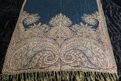 A Very Unique Design Lady's Scarf