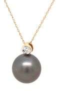 14kt Yellow gold 12.5mm grey fresh water pearl pendant on chain
