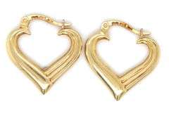 14kt Yellow gold heart shaped hoop earrings