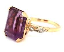 Tasteful Estate 14K YG Amethyst Ring