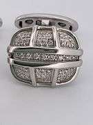 CERTIFIED BRAND NEW  18k white gold Di Modolo cufflinks with diamonds.