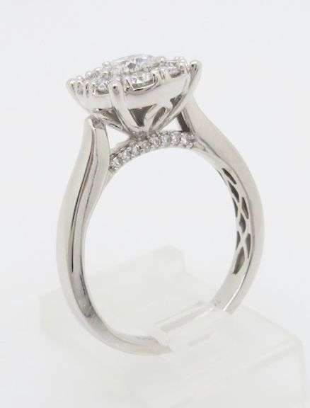 1.02CTW Diamond Halo Ring Made in 14k White Gold