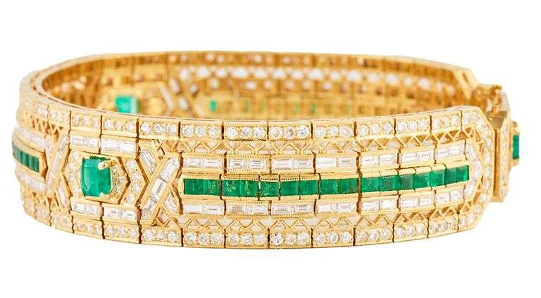 2.25ctw Emerald and 7.00ctw Diamonds Art Deco Link Bracelet in 18K