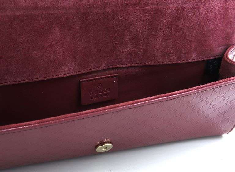 Gucci Patent Microguccsima broadway clutch