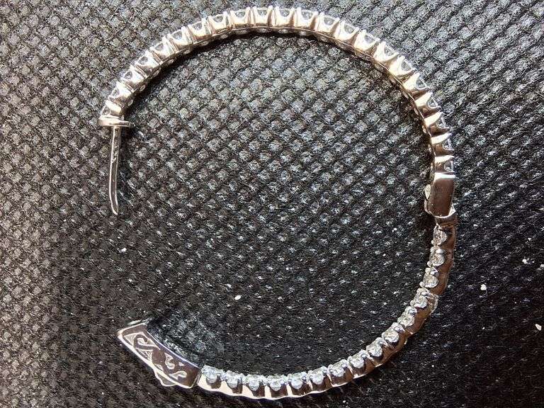 ELEGANT 14K WHITE GOLD HOOP LAB DIAMOND EARRINGS