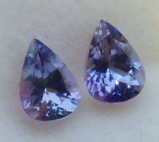High fire 1.44ct set of pear cut Tanzanite!!!