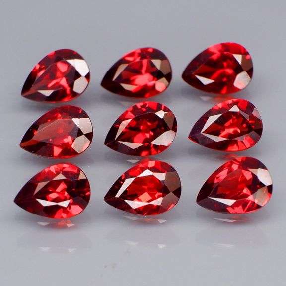 Top color!! 7.37ct 9pc Mozambique Garnet set