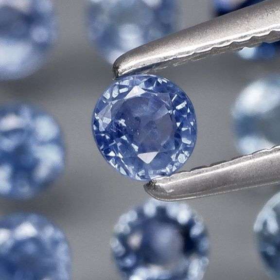 Collectors 3.05ct washed denim blue Sapphire set