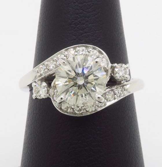 GIA Certified 1.48CTW Vintage Diamond Ring