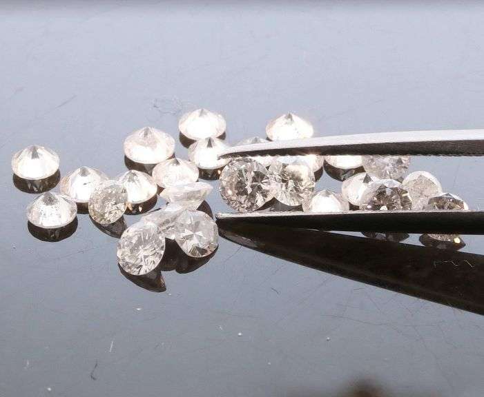 Sparkling 1.58ct set of round brilliant Diamonds!