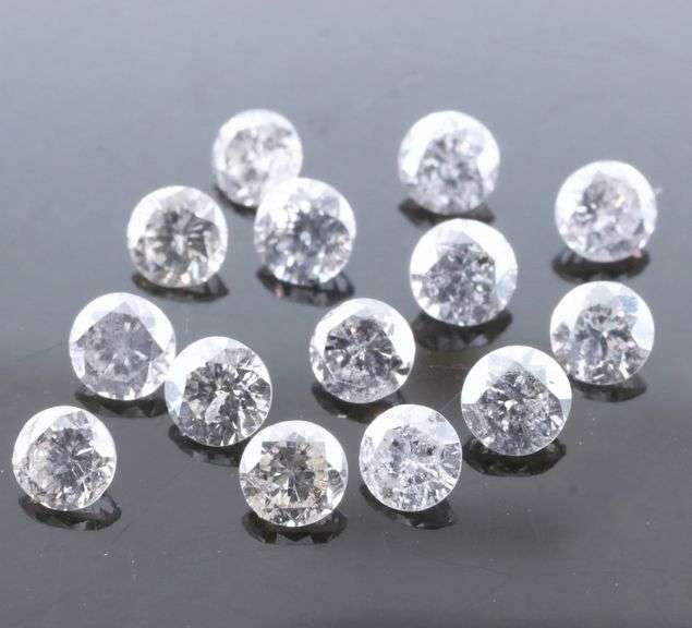 High fire! 1.13ct set of matched 2.4mm real Diamonds