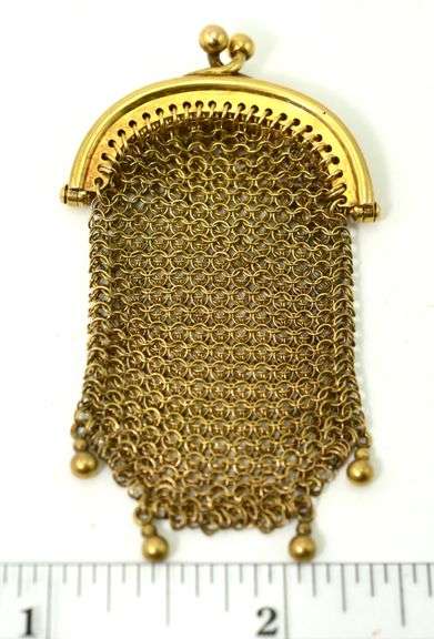 Incredibly Sweet Antique High-Karat Gold Mesh Purse