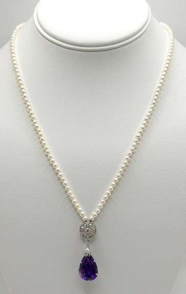Antique Pearl necklace, 18k white gold 10.50 CT Amethyst and 0.40 ctw diamonds