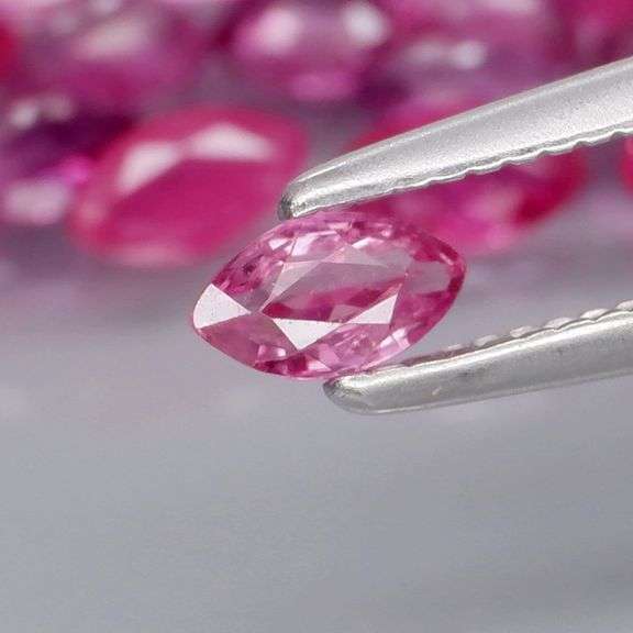 Amazing 4.21ct marquise cut Ruby set