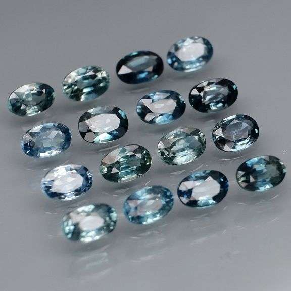 Heated only! 5.67ct oval cut Australian Sapphire set!