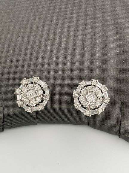 CERTIFIED BRAND NEW 14K WHITE GOLD DIAMOND STUD EARRINGS