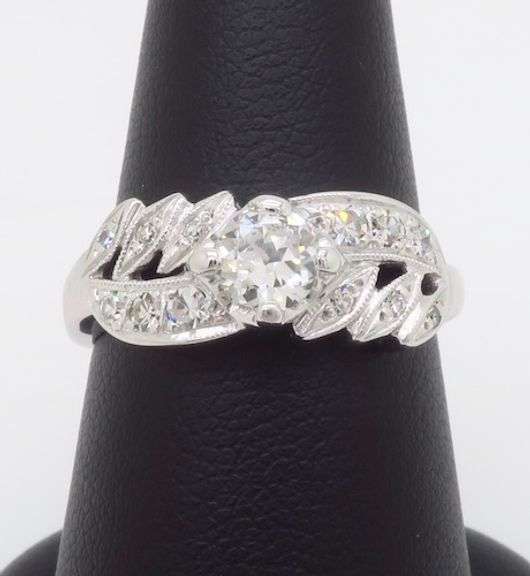 Vintage Diamond Ring Crafted in 14k White Gold