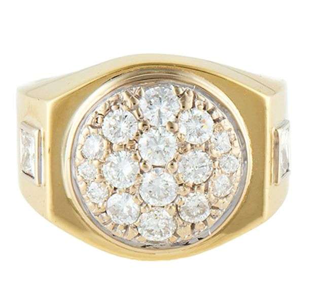 Gents 1.85ctw Round and Princess Cut Diamond Cluster Ring in 14K