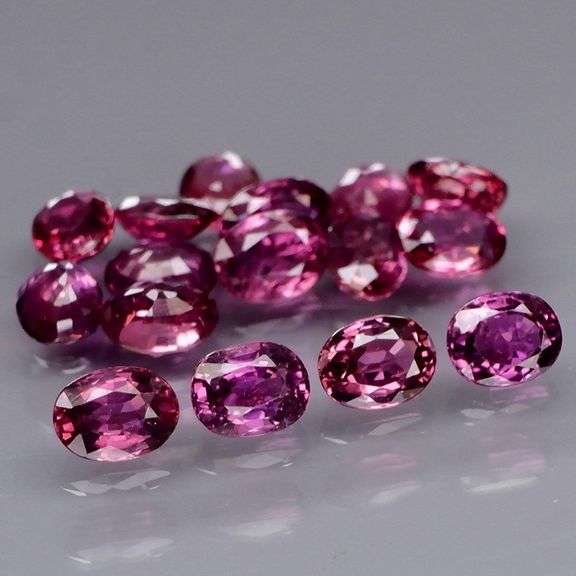 Collectors 3.72ct violet red Ruby set -Untreated!!!