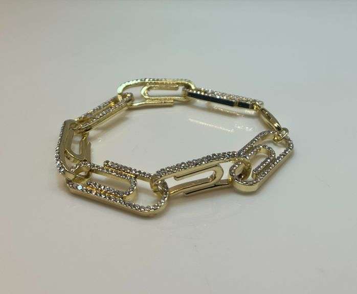 Impressive 14 Kt Gold Plated Paper Clip Bracelet