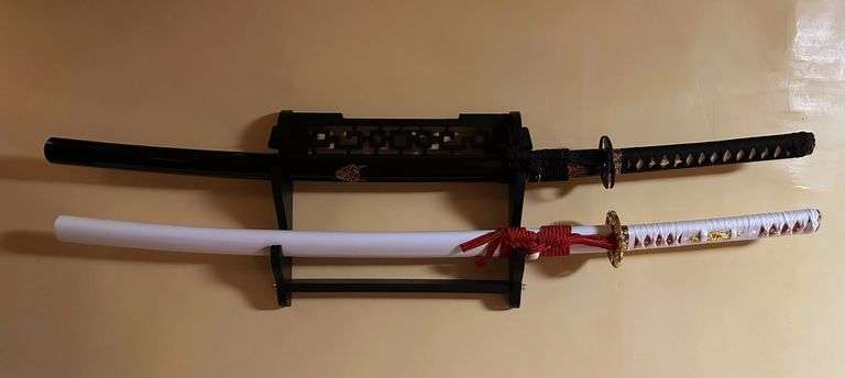 Red Blade Japanese Samurai Katana