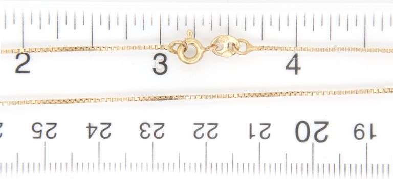 18kt Yellow gold box chain necklace