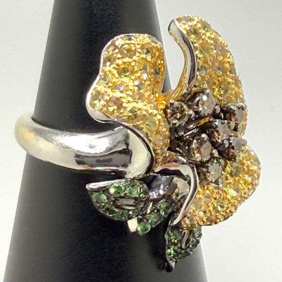 14k white gold and multicolor sapphire ring, size 8.5