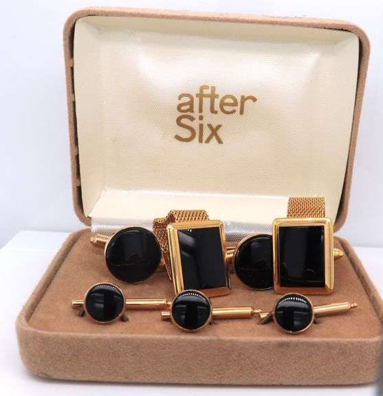Cufflinks and Stud Set with Extra Cufflinks