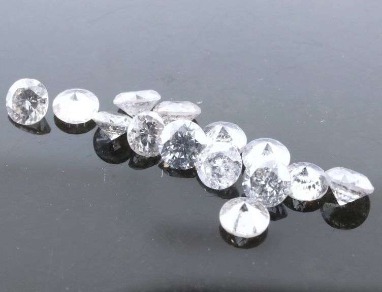 High fire! 1.13ct set of matched 2.4mm real Diamonds