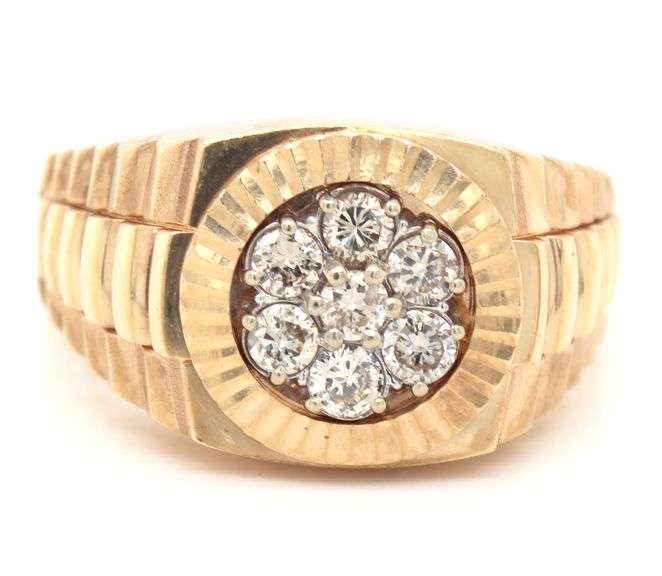 10kt Yellow gold 0.55ctw diamond cluster Rolex style ring