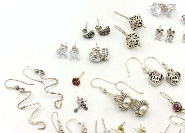 Group lot of Vintage 925 sterling silver earrings