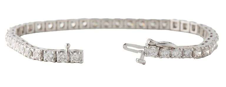 6.30ctw Round Diamond Tennis Bracelet in 18K