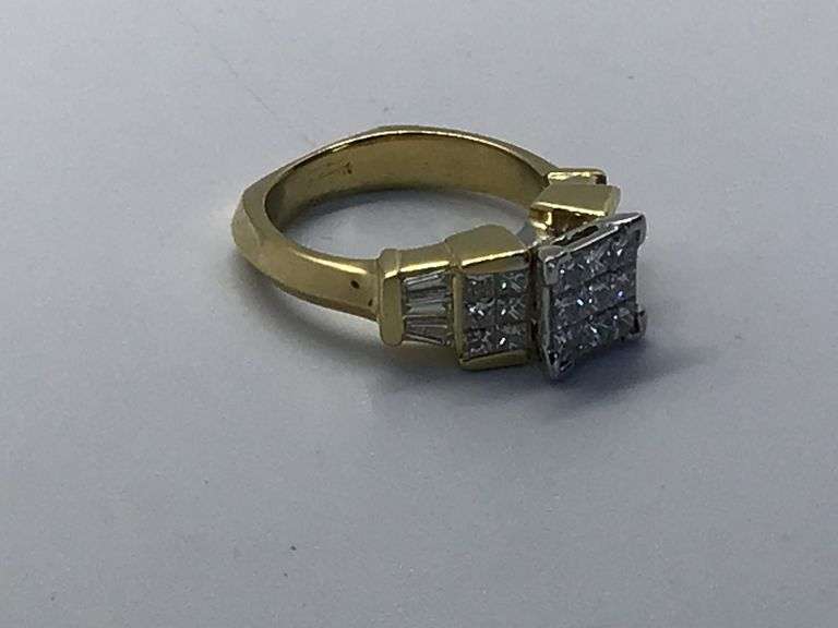 STUNNING 14K TWO TONE GOLD RING
