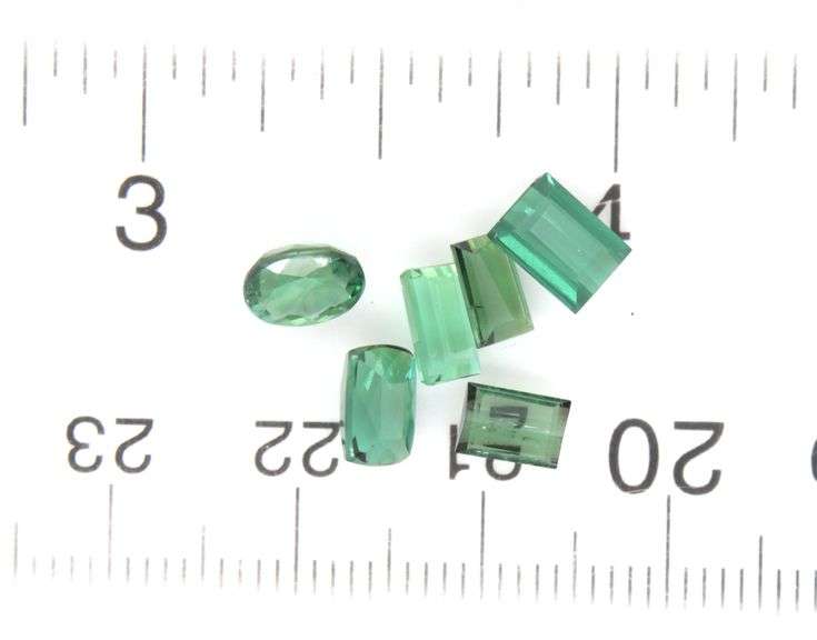 Premium grade 4.50ct set of blue green Tourmaline