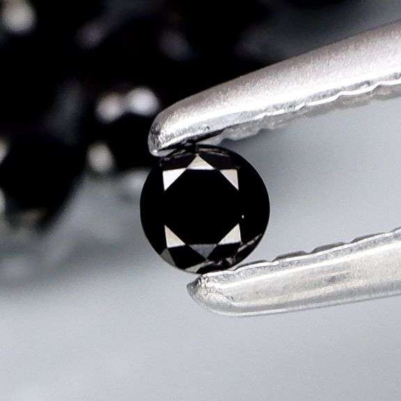 Diamond black! 2.27ct set of 2mm untreated Spinels!