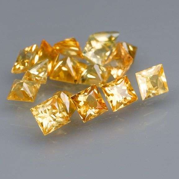 Full fire! 3.66ct top golden Sapphire set from Australia