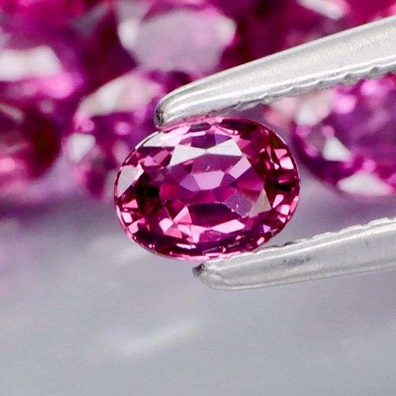 Collectors 3.72ct violet red Ruby set -Untreated!!!