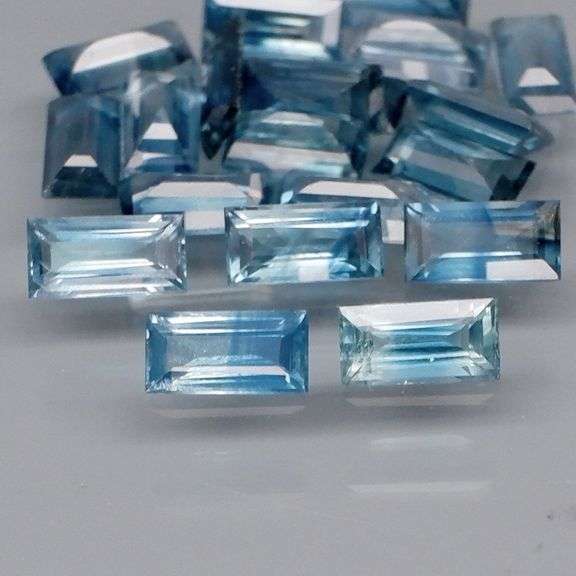 Amazing 2.97ct set of washed denim blue Sapphires!