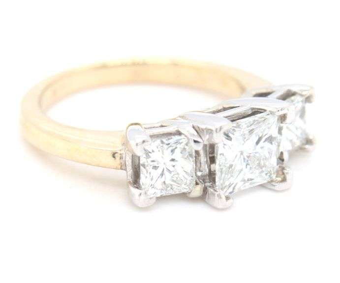 14kt Yellow gold 1.25ctw princess cut diamond band