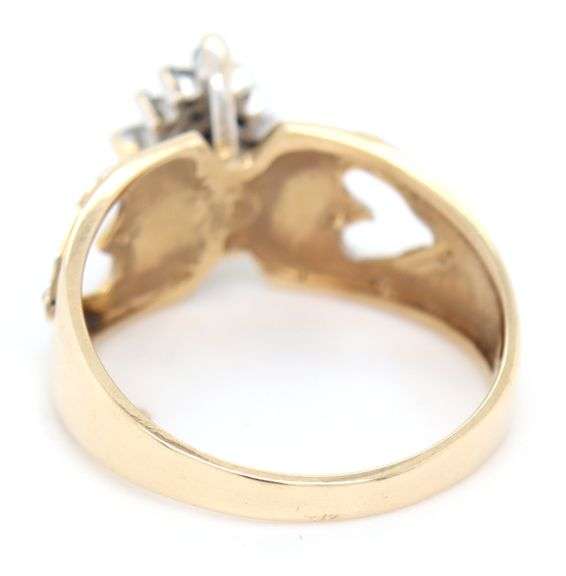 Cute Little 10K YG Diamond Cluster Ring
