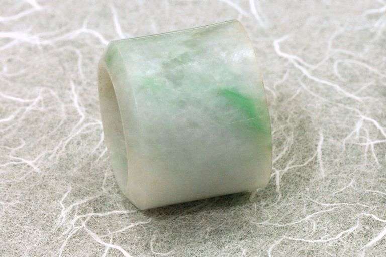 Qing Dynasty Jadeite Archer's Ring