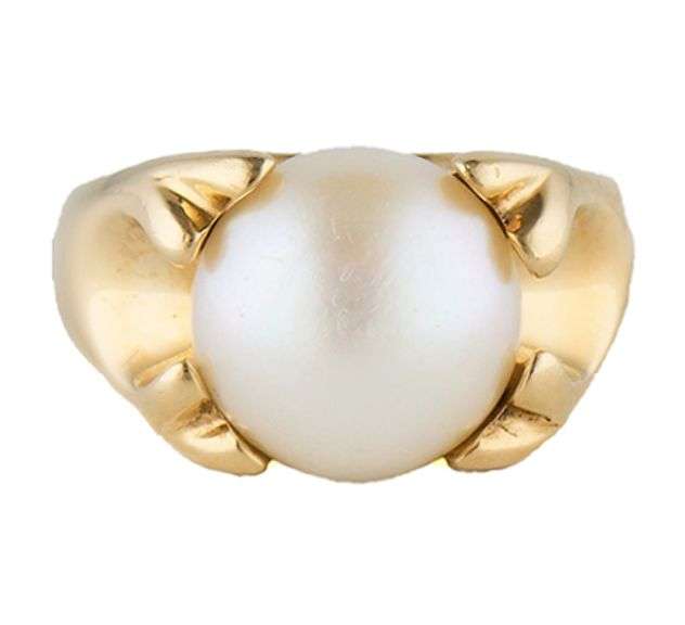 Nabco 11.0MM Pearl Solitaire Ring in 14K yellow gold.