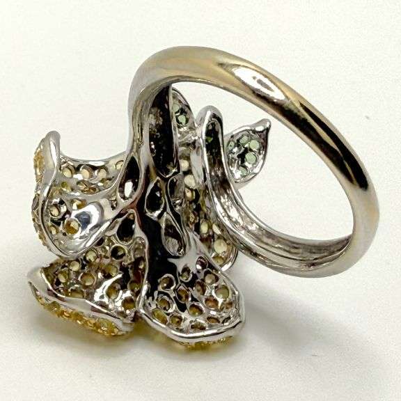 14k white gold and multicolor sapphire ring, size 8.5