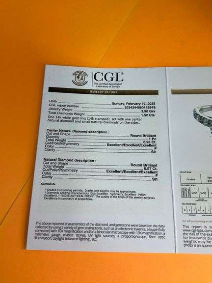 CERTIFIED BRAND NEW 14K WHITE GOLD DIAMOND ENGAGEMENT RING