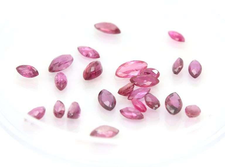 Exciting! 4.39ct set of top violet pink Tourmaline!