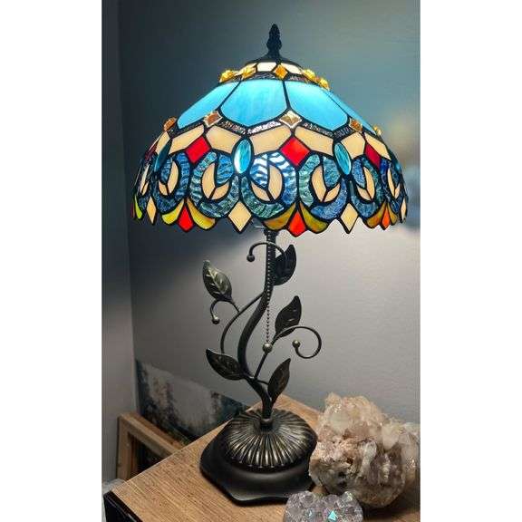 Baroque Style Stained Glass Table Lamp