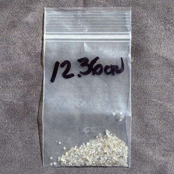 Wow! 12.36 ct parcel of diamonds