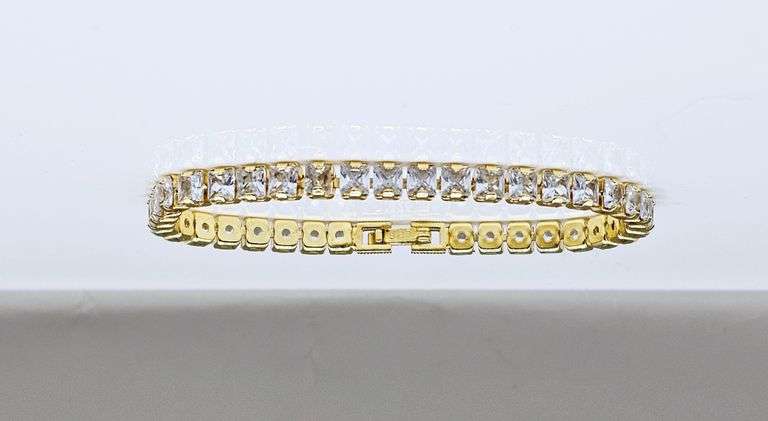 Stunning 14 Kt Yellow Gold Plated Simulated Diamond Tennis Bracelet